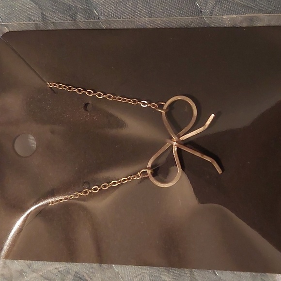 Jewelry - 6/$20 Bow necklace